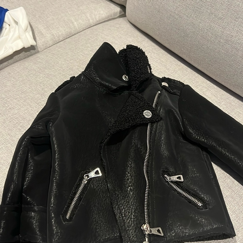 Baby coat black 24 months. Used. Great condition.